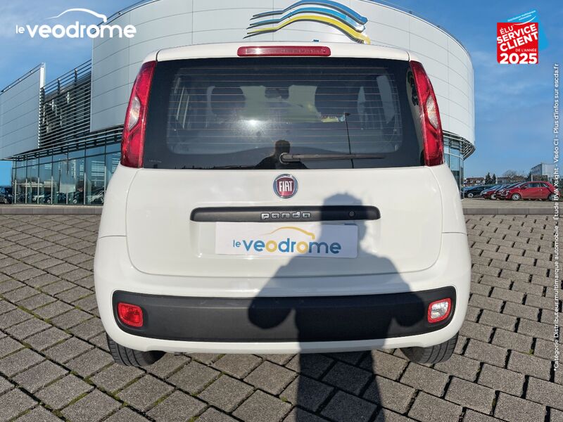 Véhicule d'occasion FIAT PANDA 1.2 8V 69CH LIGUE 1 CONFORAMA 2019 EURO6D chez Le Veodrome
