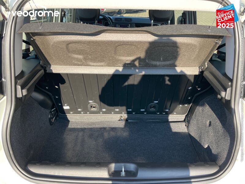 Véhicule d'occasion FIAT PANDA 1.2 8V 69CH LIGUE 1 CONFORAMA 2019 EURO6D chez Le Veodrome