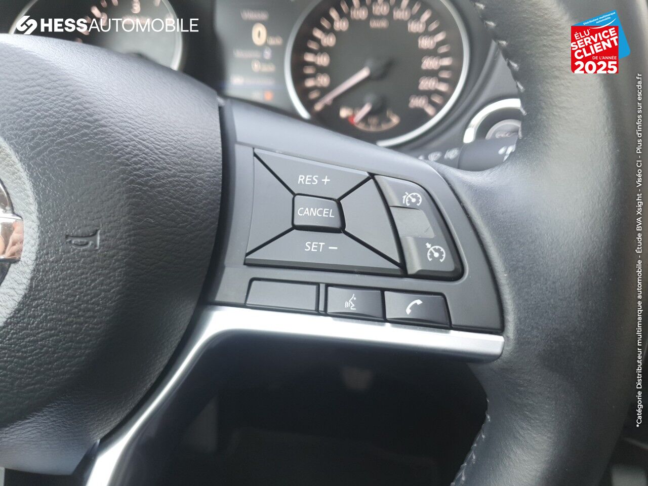 Véhicule d'occasion NISSAN QASHQAI 1.5 DCI 115CH TEKNA EURO6D-T TPANO GPS CAM360 SIEGE CHAUFF chez Nissan Beaune