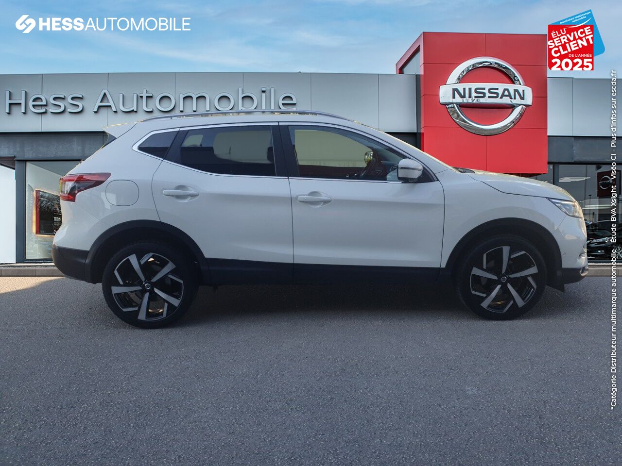 Véhicule d'occasion NISSAN QASHQAI 1.5 DCI 115CH TEKNA EURO6D-T TPANO GPS CAM360 SIEGE CHAUFF chez Nissan Beaune