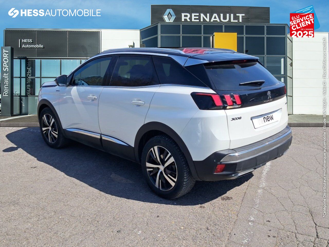 Véhicule d'occasion PEUGEOT 3008 1.5 BLUEHDI 130CH E6.C GT LINE S/S EAT8 TOUVRANT CAMERA chez Renault Saint-Louis