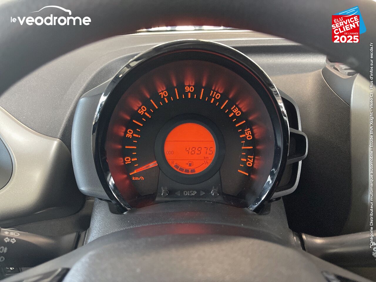Véhicule d'occasion PEUGEOT 108 1.2 PURETECH ALLURE 3P chez Le Veodrome