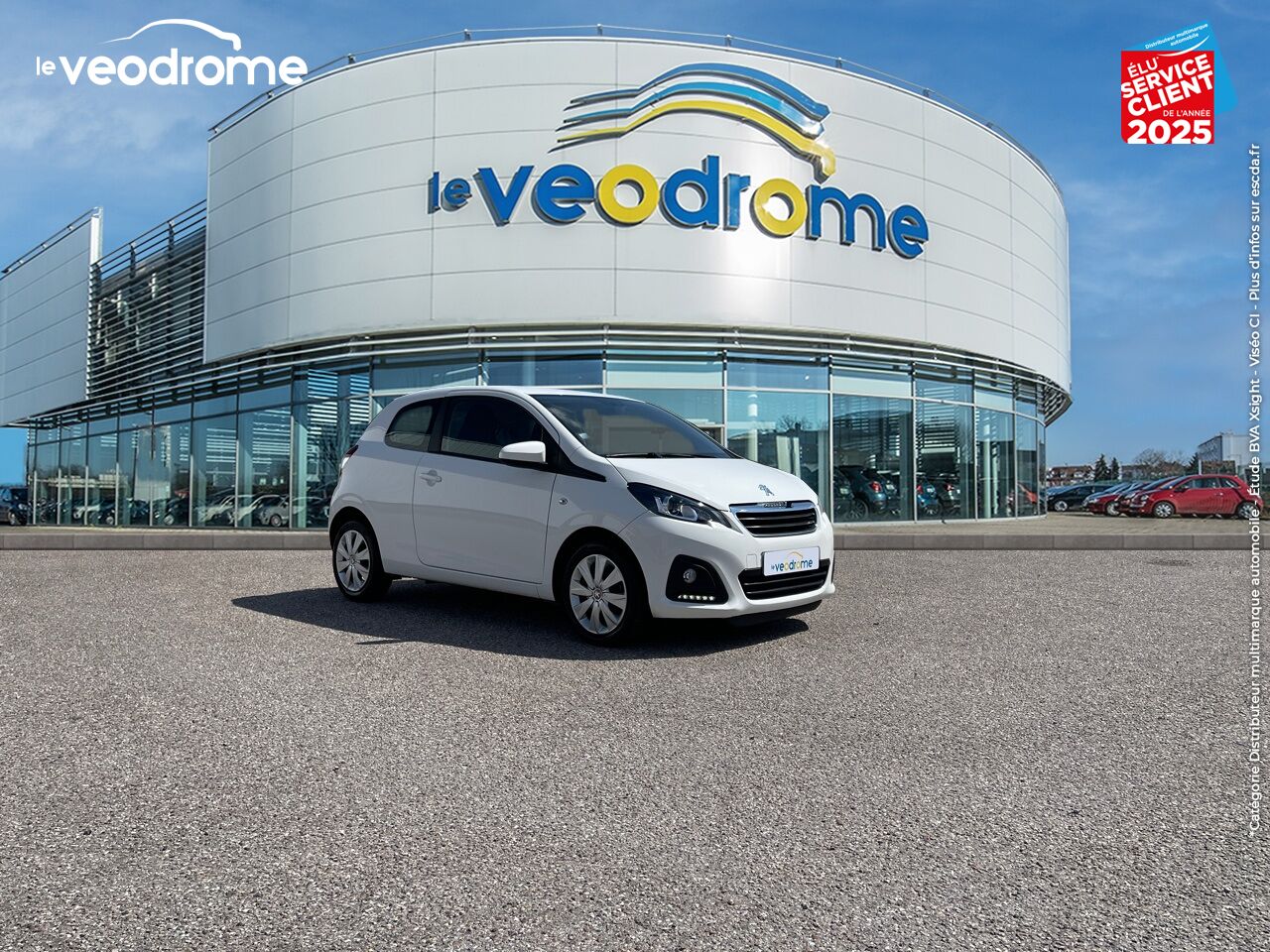 Véhicule d'occasion PEUGEOT 108 1.2 PURETECH ALLURE 3P chez Le Veodrome