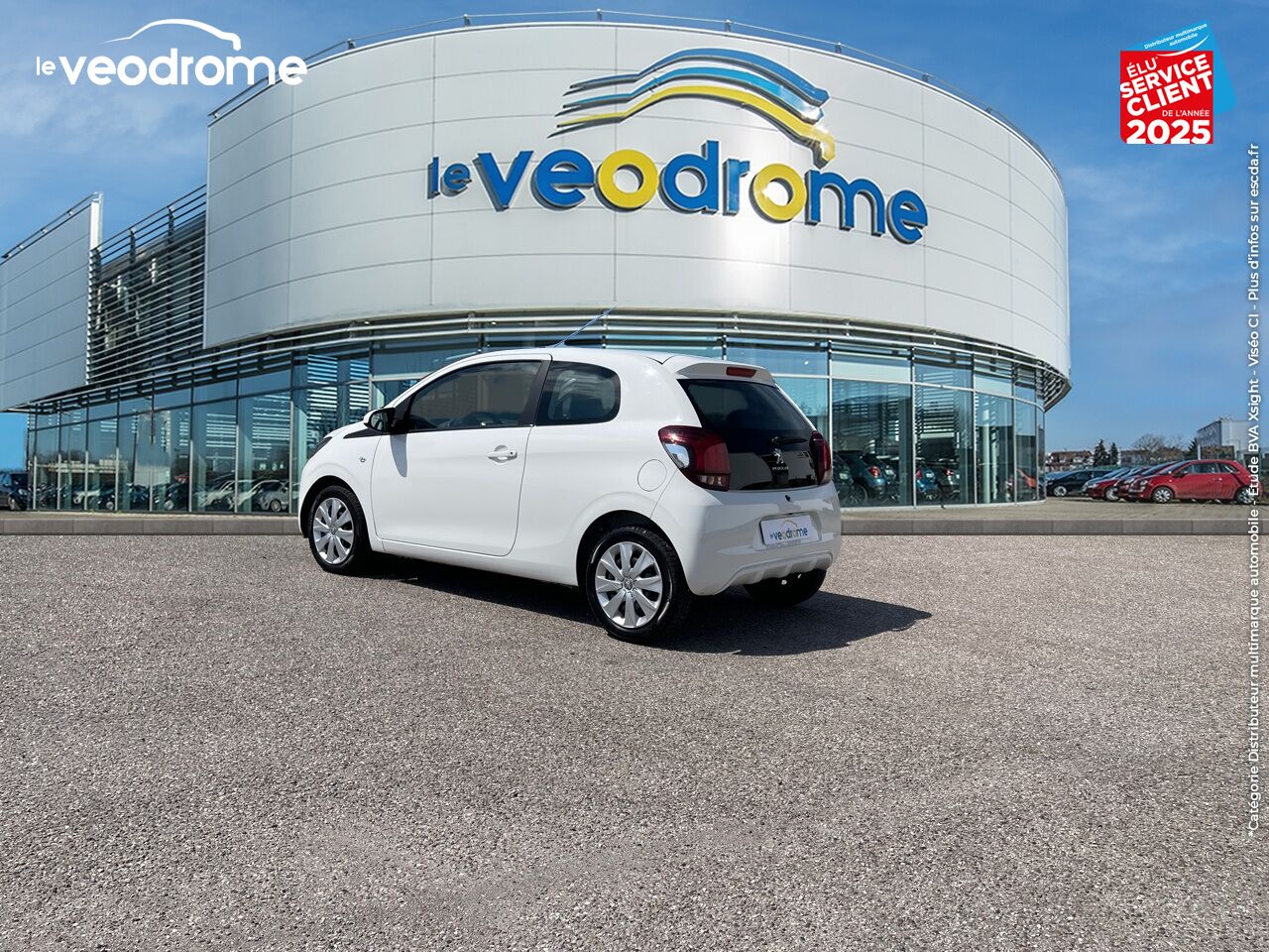 Véhicule d'occasion PEUGEOT 108 1.2 PURETECH ALLURE 3P chez Le Veodrome