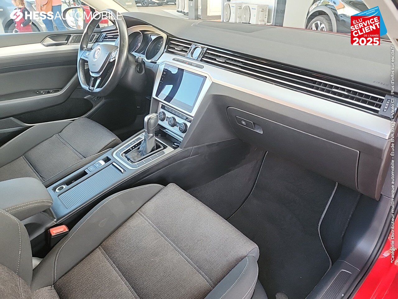Véhicule d'occasion VOLKSWAGEN PASSAT SW 1.6 TDI 120CH BUSINESS DSG7 SIEGES CHAUF GPS CAMERA chez Renault Saint-Louis