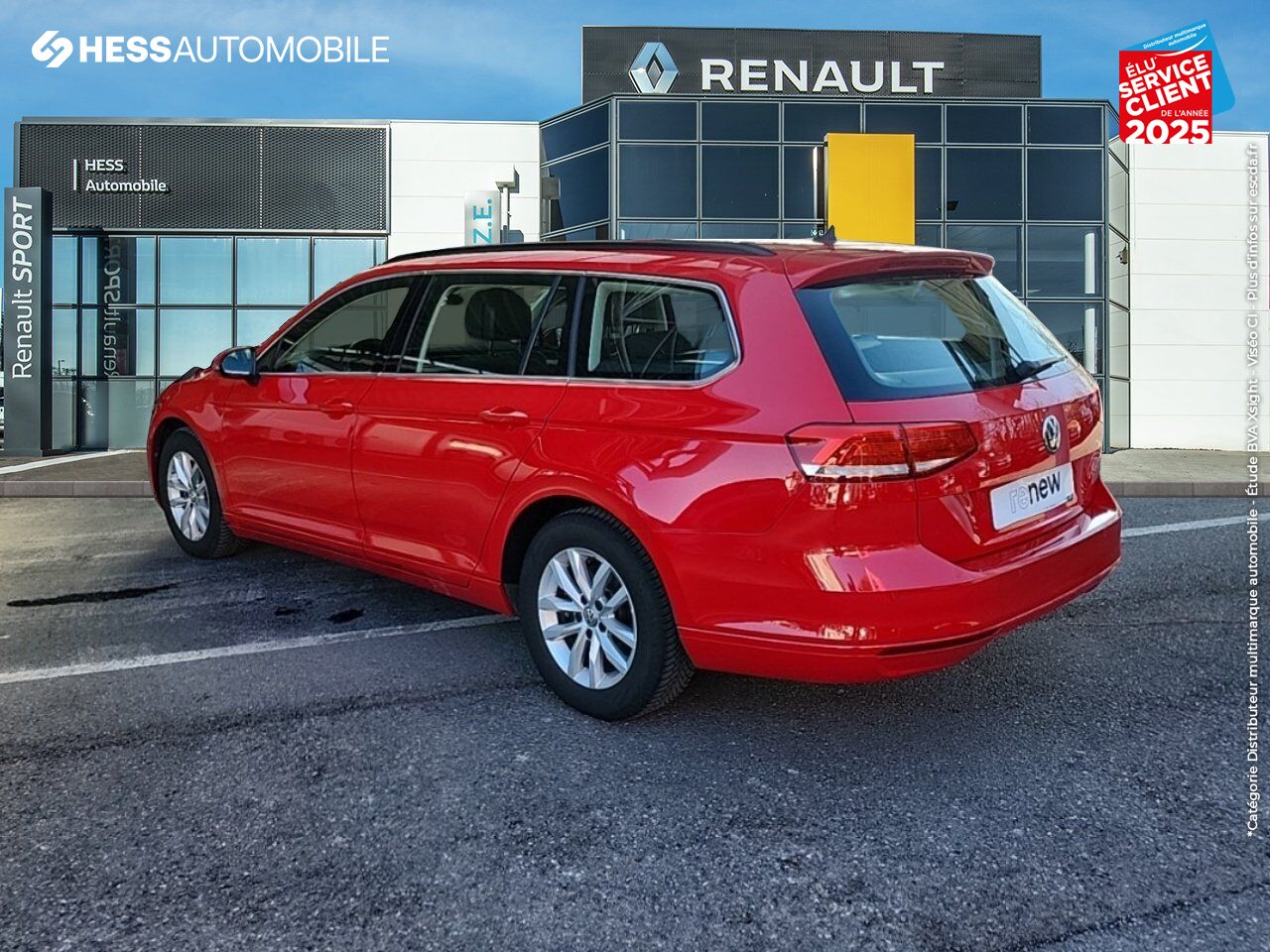 Véhicule d'occasion VOLKSWAGEN PASSAT SW 1.6 TDI 120CH BUSINESS DSG7 SIEGES CHAUF GPS CAMERA chez Renault Saint-Louis