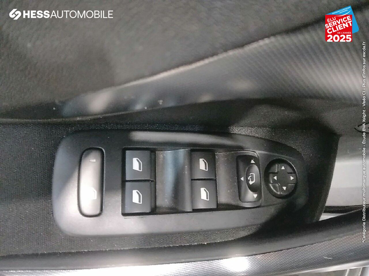 Véhicule d'occasion PEUGEOT 2008 1.2 PURETECH 110CH E6.C ALLURE S/S EAT6 chez Peugeot Charleville