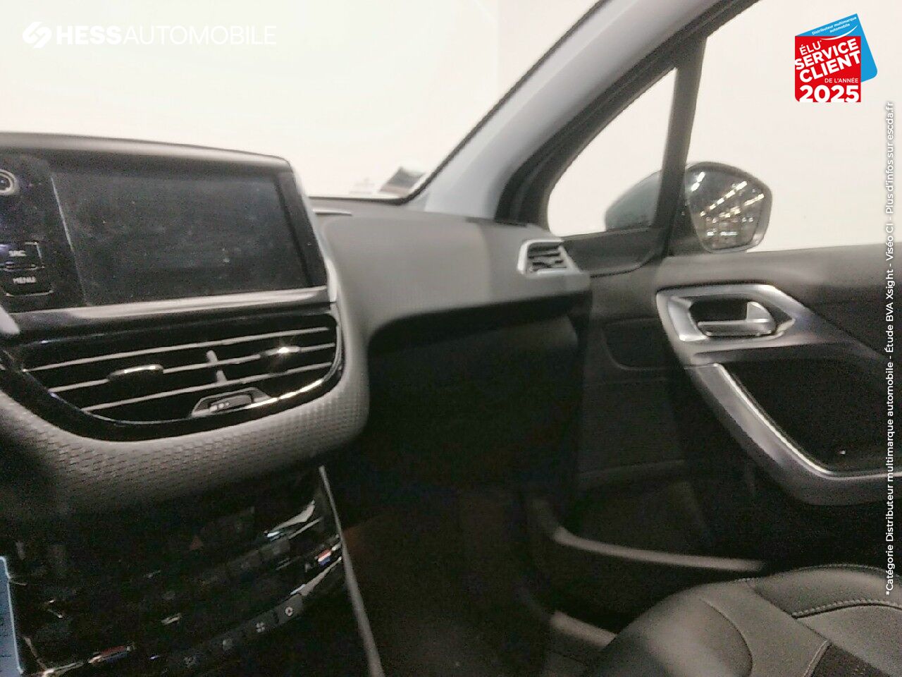Véhicule d'occasion PEUGEOT 2008 1.2 PURETECH 110CH E6.C ALLURE S/S EAT6 chez Peugeot Charleville