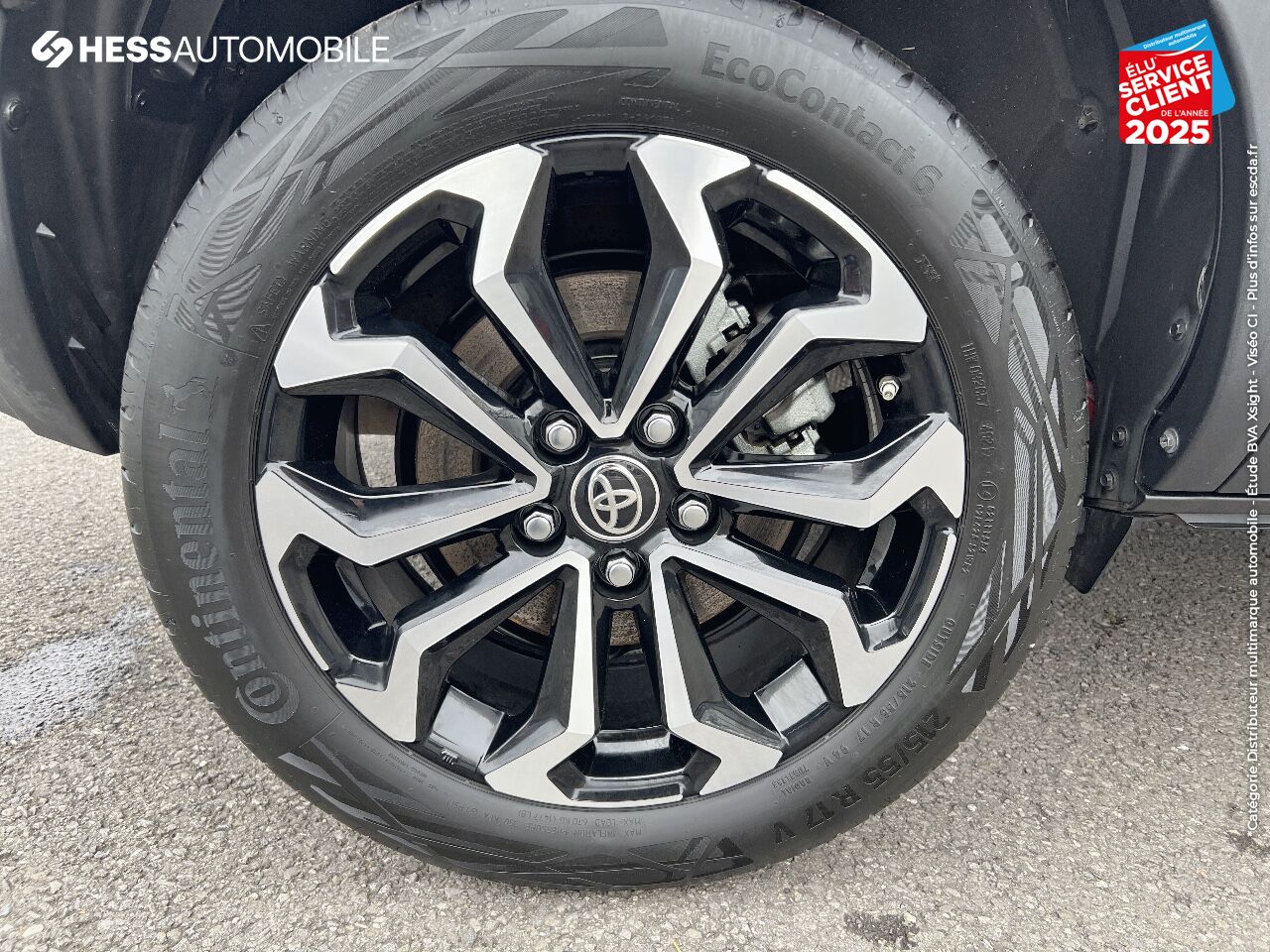 Véhicule d'occasion TOYOTA YARIS CROSS 116H DESIGN AWD-I MY22 CAMERA chez Toyota Thionville
