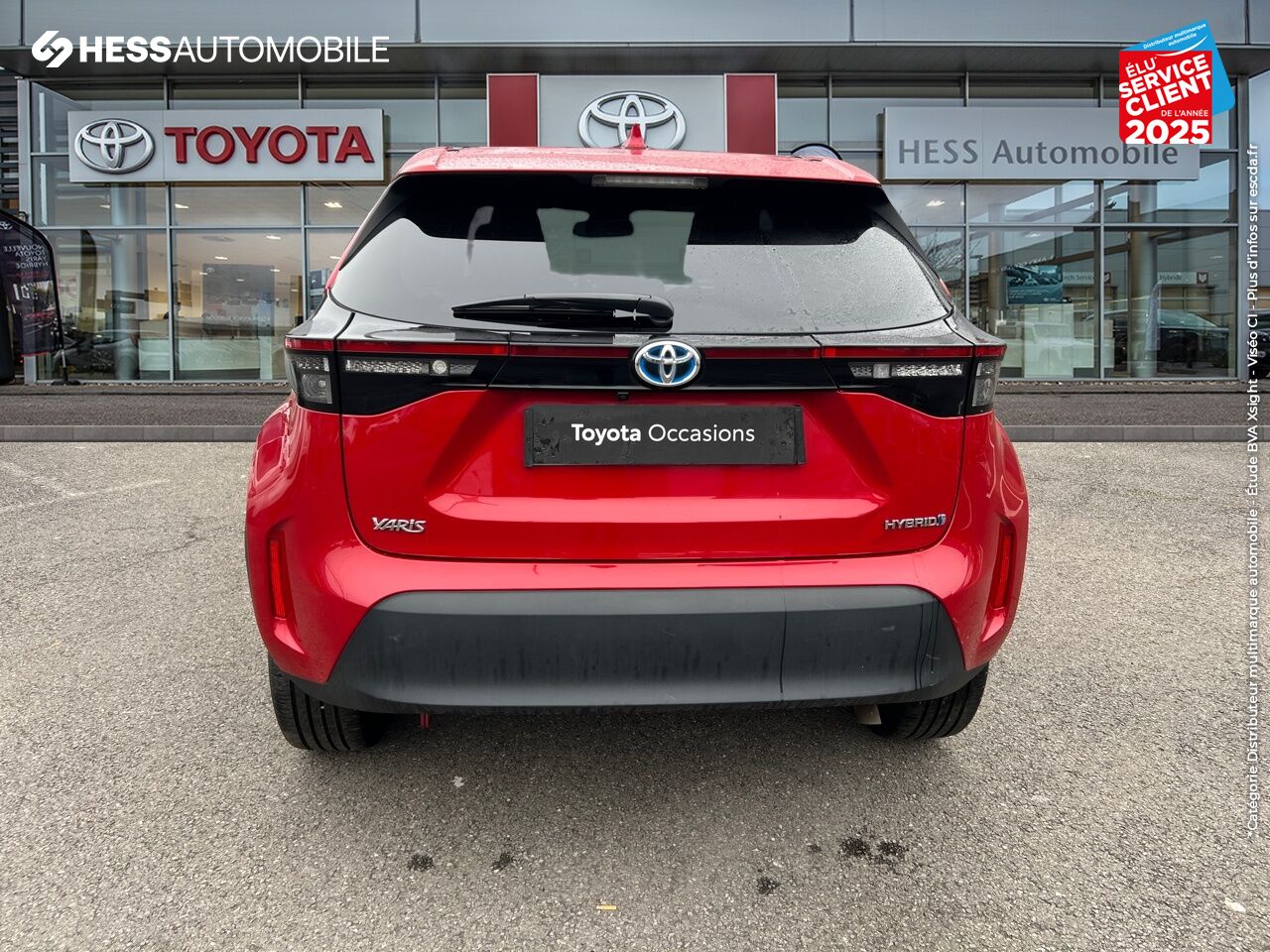 Véhicule d'occasion TOYOTA YARIS CROSS 116H DESIGN AWD-I MY22 CAMERA chez Toyota Thionville