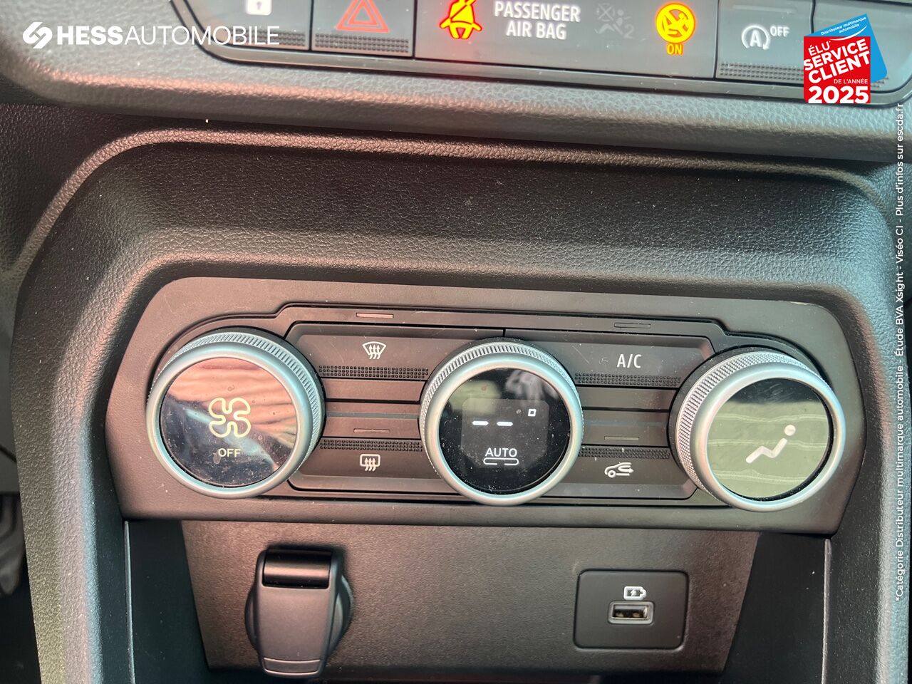 Véhicule d'occasion DACIA SANDERO 1.0 ECO-G 100CH STEPWAY EXPRESSION TPANO GPS CAMERA chez Opel Bar le Duc