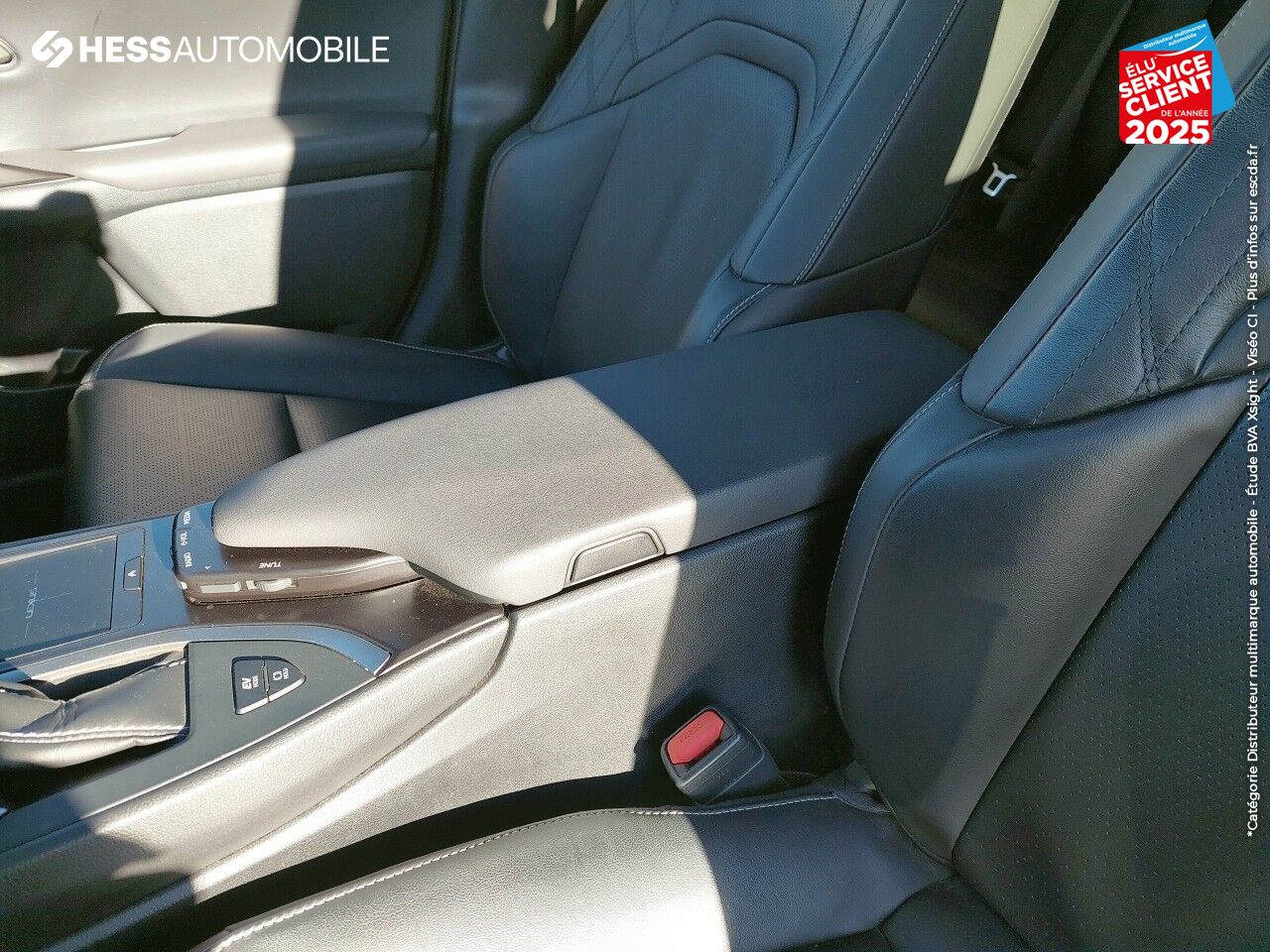 Véhicule d'occasion LEXUS UX 250H 2WD LUXE MY19 chez Lexus Metz