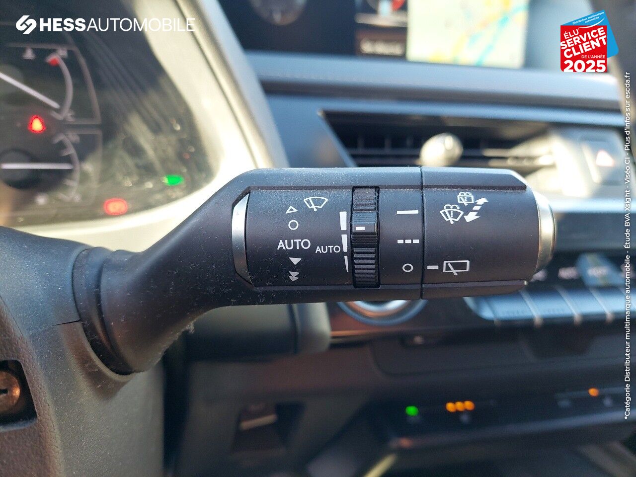 Véhicule d'occasion LEXUS UX 250H 2WD LUXE MY19 chez Lexus Metz