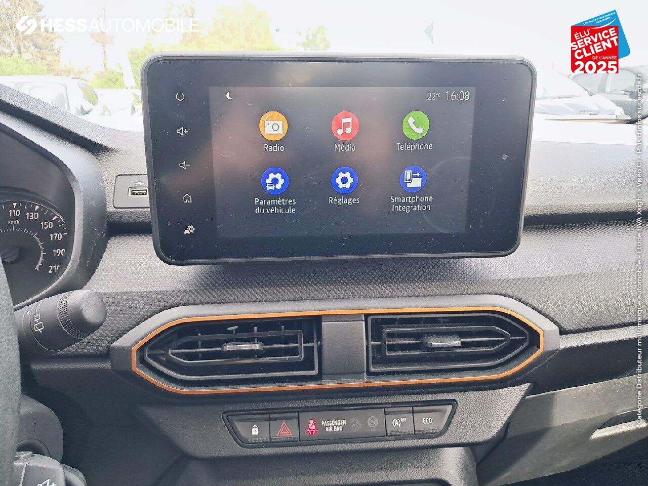 Véhicule d'occasion DACIA SANDERO 1.0 ECO-G 100CH STEPWAY ESSENTIEL chez Toyota Thionville