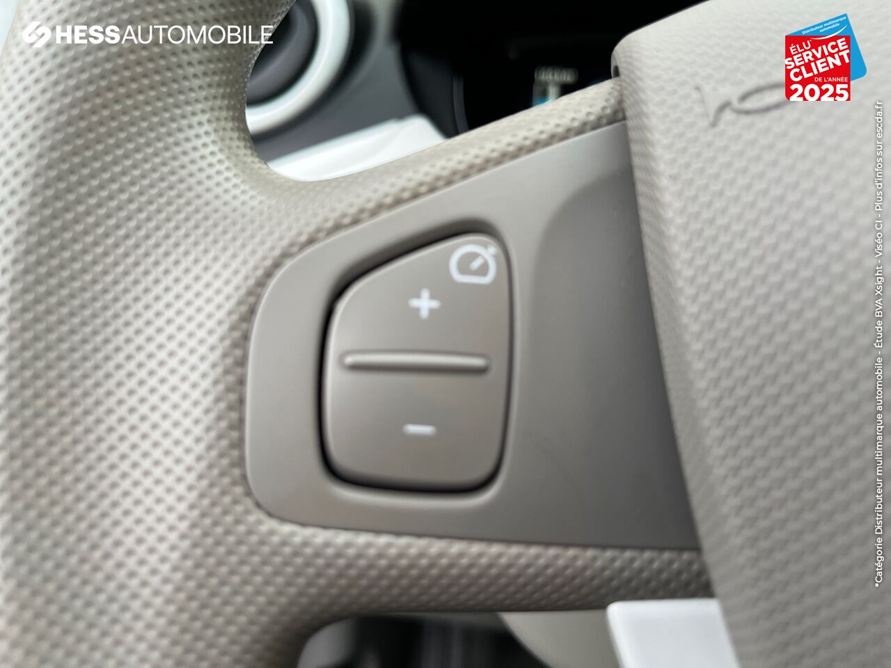 Véhicule d'occasion RENAULT ZOE LIFE CHARGE NORMALE R90 MY19 chez Renault Colmar