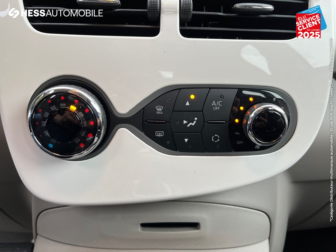 Véhicule d'occasion RENAULT ZOE LIFE CHARGE NORMALE R90 MY19 chez Renault Colmar
