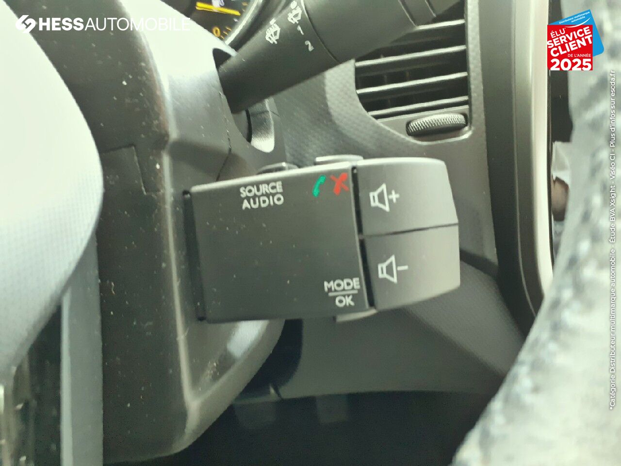 Véhicule d'occasion RENAULT CAPTUR 1.5 DCI 90CH S/S ENERGY ZEN RADAR AR chez Renault Mulhouse