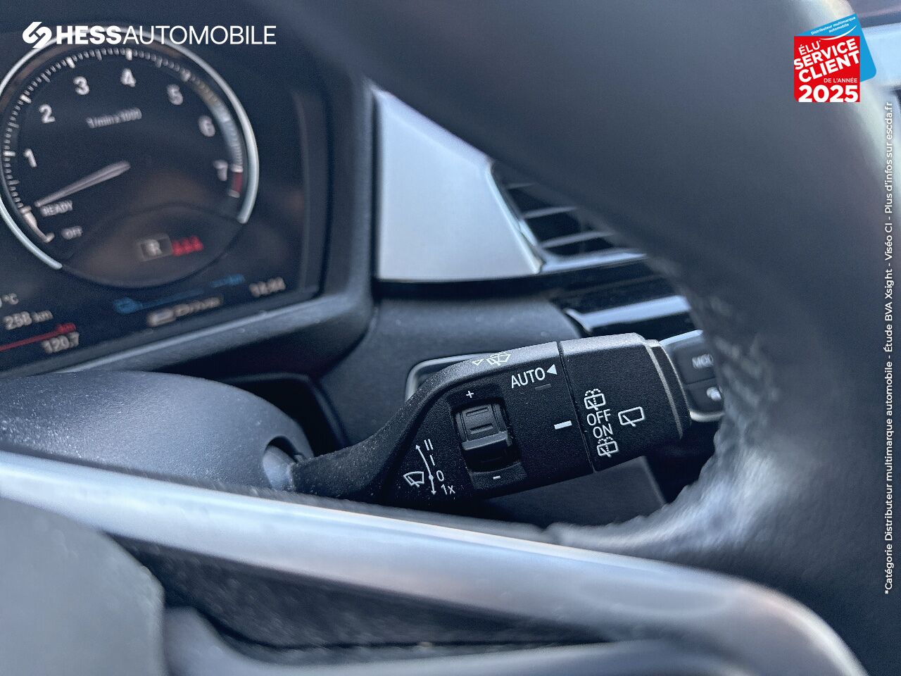 Véhicule d'occasion BMW X1 XDRIVE25EA 220CH BUSINESS DESIGN 6CV CAMERA GPS chez BMW Lons le Saunier