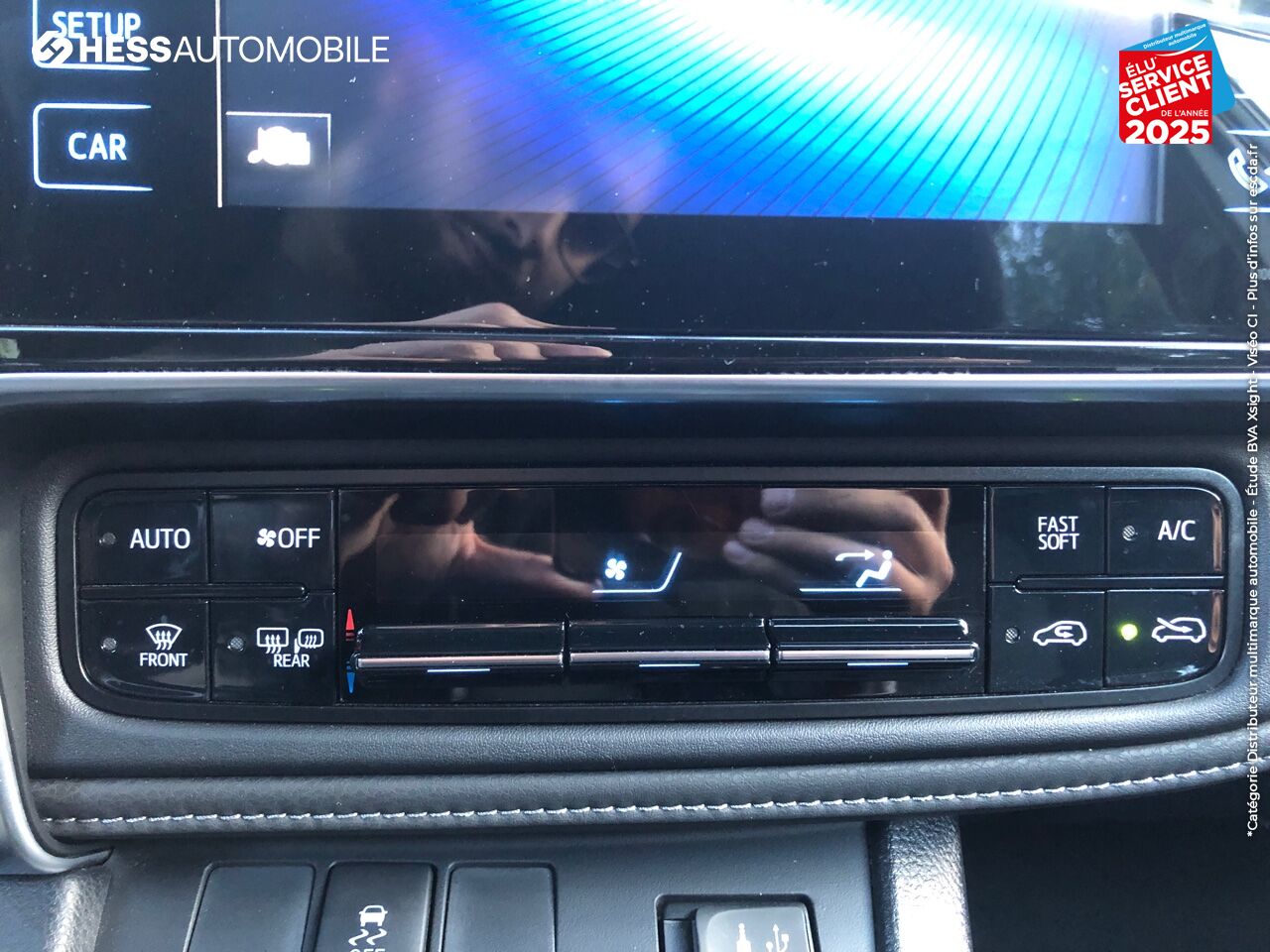 Véhicule d'occasion TOYOTA AURIS HSD 136H COLLECTION GPS CAMERA chez Toyota Longwy