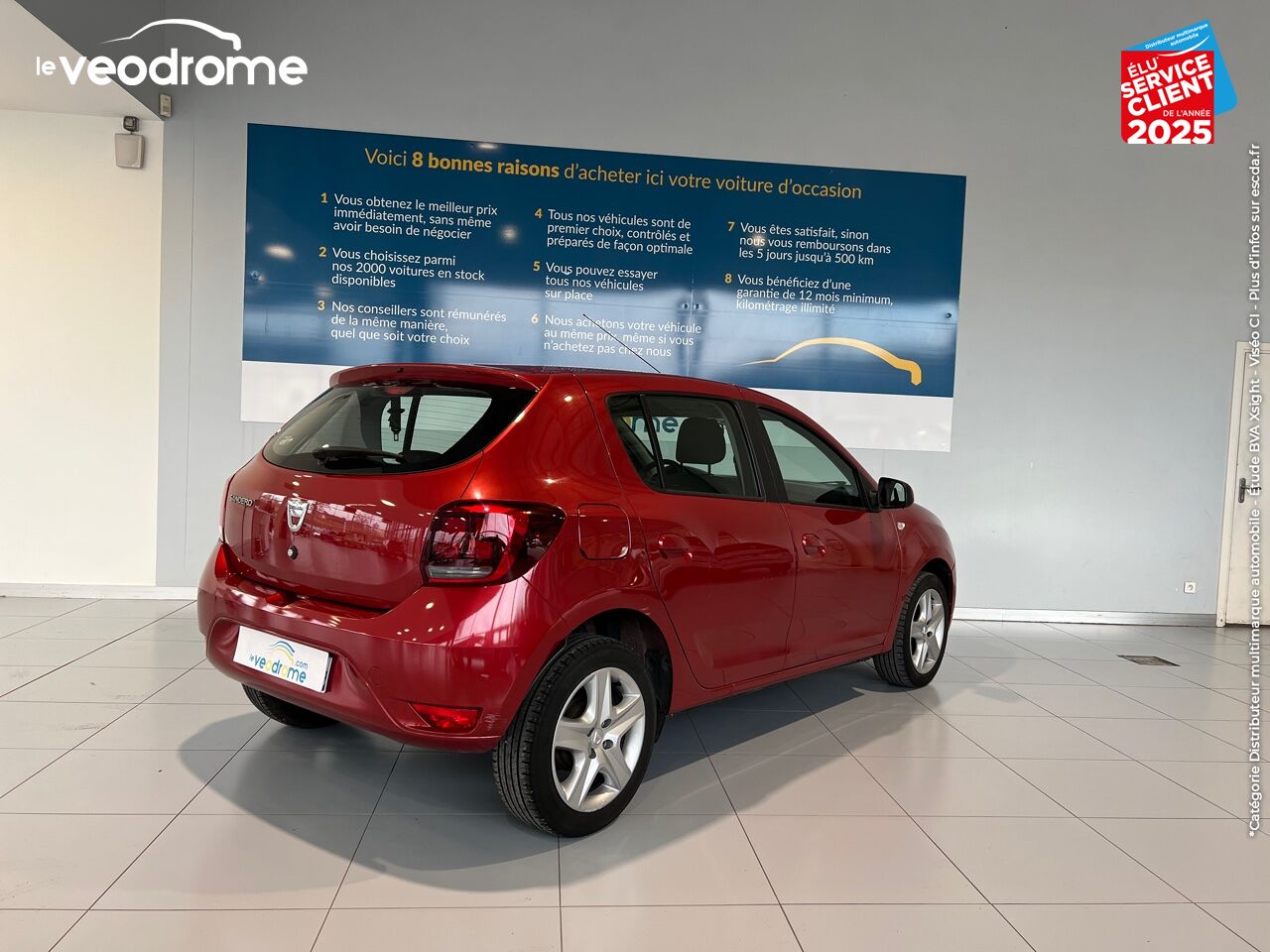 Véhicule d'occasion DACIA SANDERO 1.5 DCI 90CH LAUREATE chez Le Veodrome