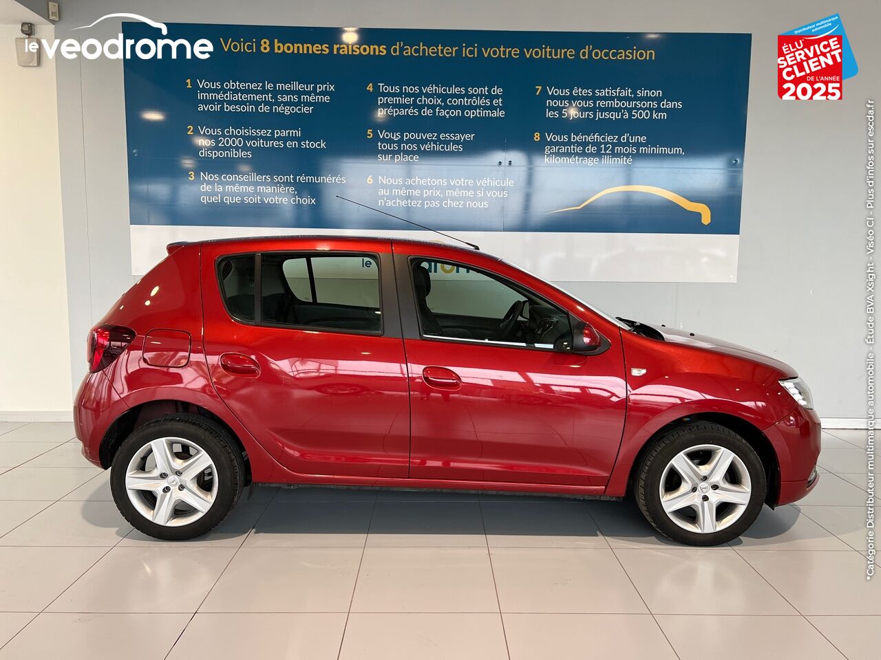 Véhicule d'occasion DACIA SANDERO 1.5 DCI 90CH LAUREATE chez Le Veodrome