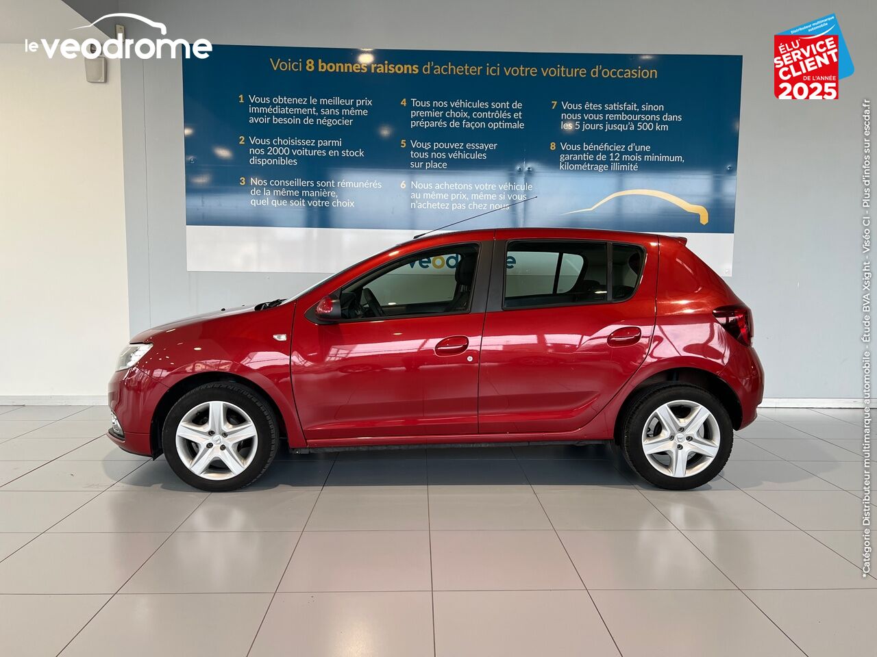 Véhicule d'occasion DACIA SANDERO 1.5 DCI 90CH LAUREATE chez Le Veodrome