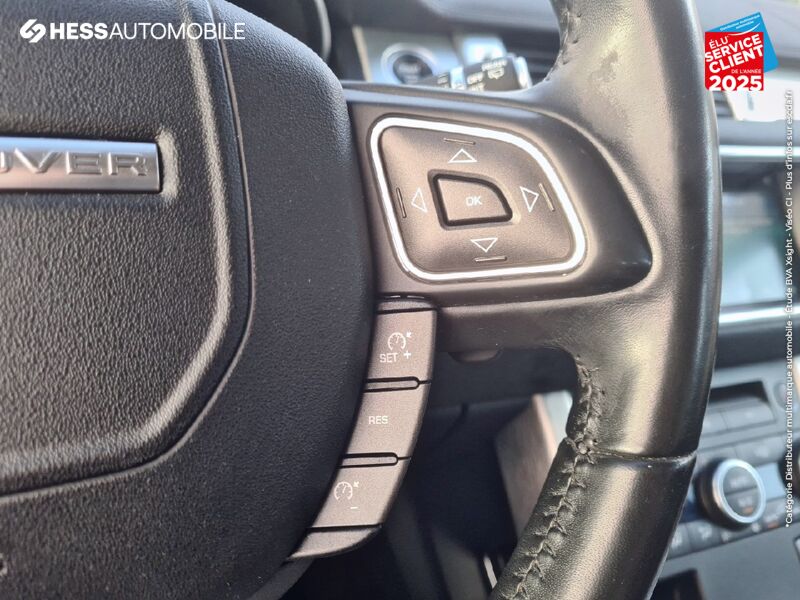 Véhicule d'occasion LAND-ROVER EVOQUE 2.0 TD4 180 HSE BVA MARK V CUIR SIEGE CHAUF GPS CAMERA MERIDIAN chez Land Rover Metz
