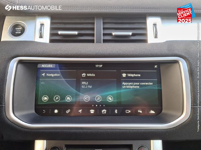 Véhicule d'occasion LAND-ROVER EVOQUE 2.0 TD4 180 HSE BVA MARK V CUIR SIEGE CHAUF GPS CAMERA MERIDIAN chez Land Rover Metz