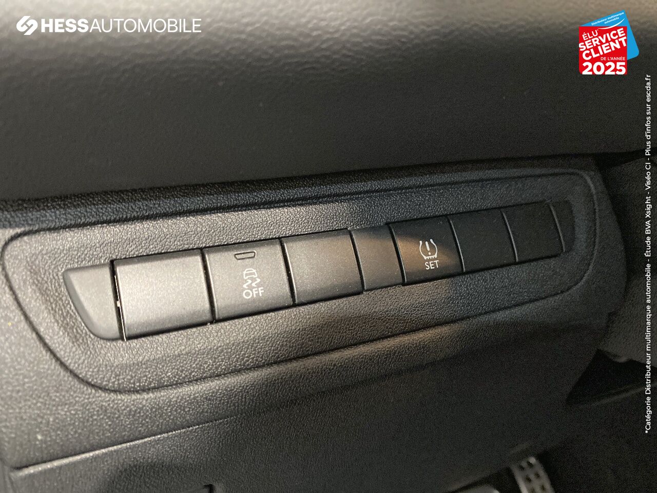 Véhicule d'occasion PEUGEOT 208 1.6 BLUEHDI 75CH LIKE 5P chez Peugeot Charleville