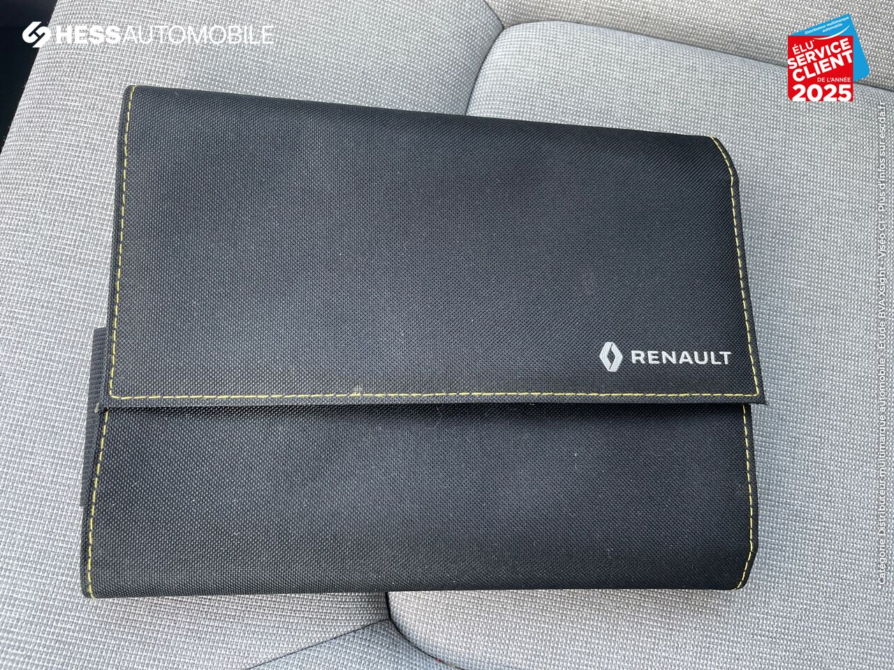 Véhicule d'occasion RENAULT ZOE ZEN CHARGE NORMALE R90 GPS RADAR AR chez Renault Colmar