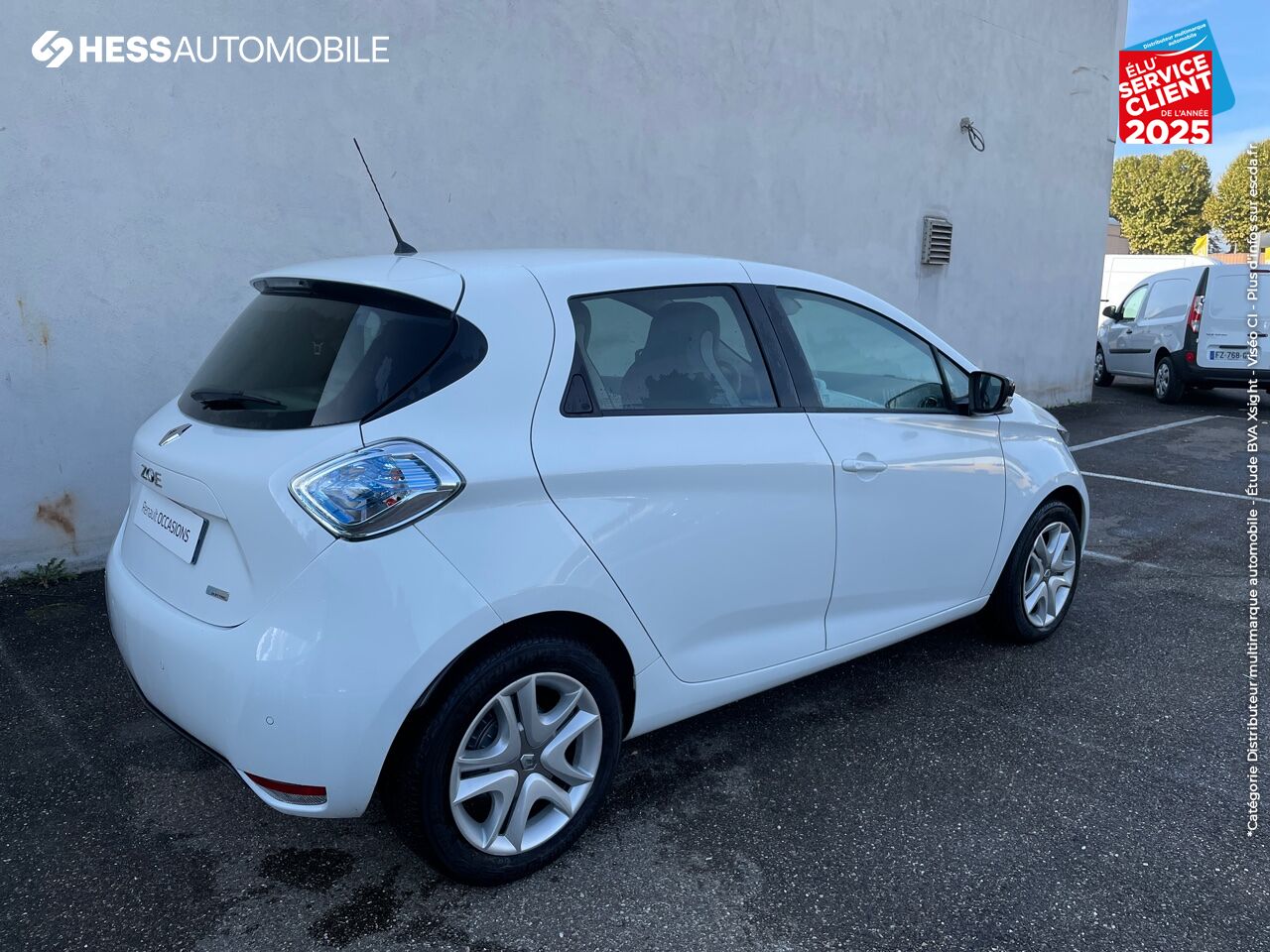 Véhicule d'occasion RENAULT ZOE ZEN CHARGE NORMALE R90 GPS RADAR AR chez Renault Colmar