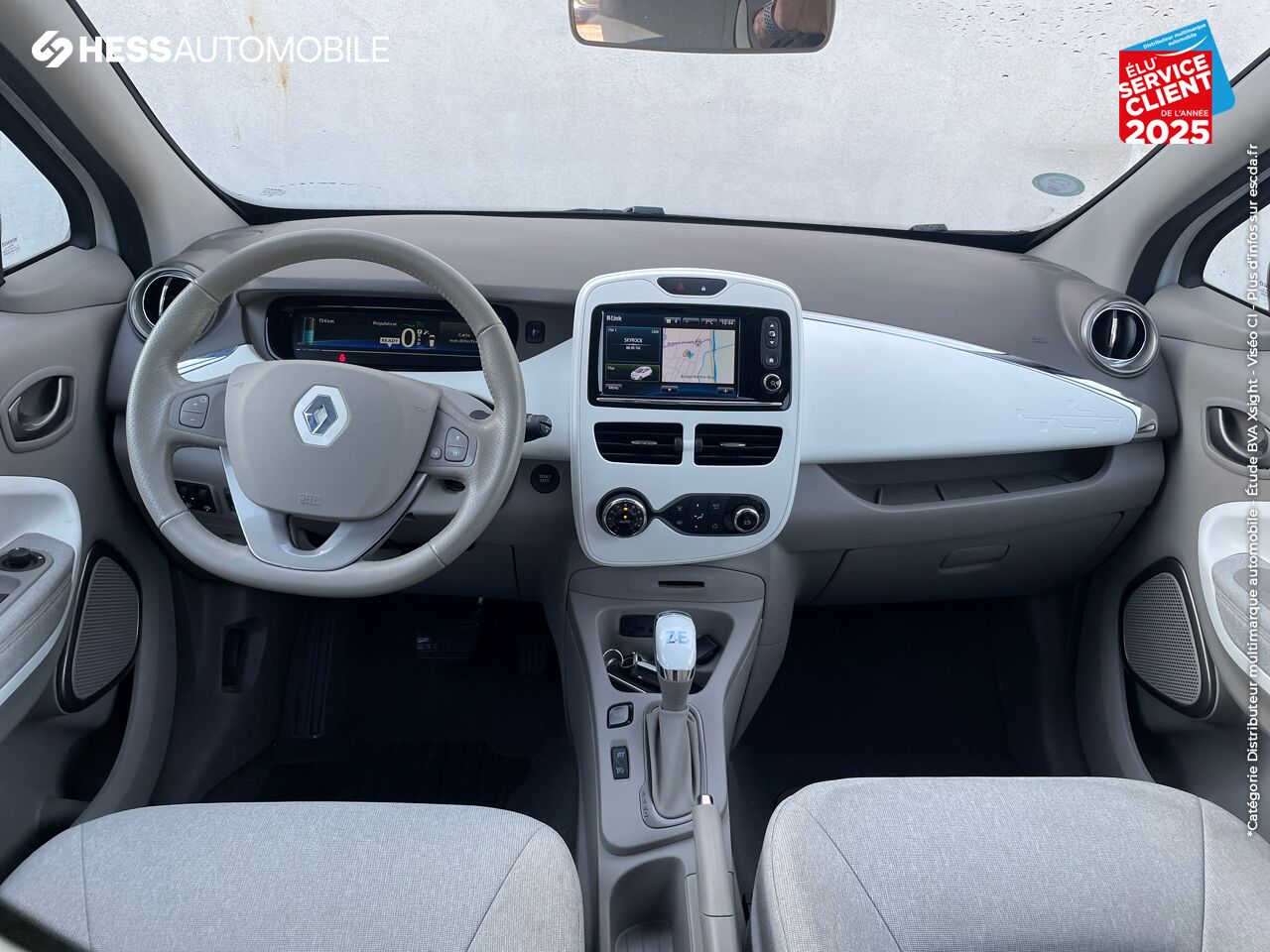 Véhicule d'occasion RENAULT ZOE ZEN CHARGE NORMALE R90 GPS RADAR AR chez Renault Colmar