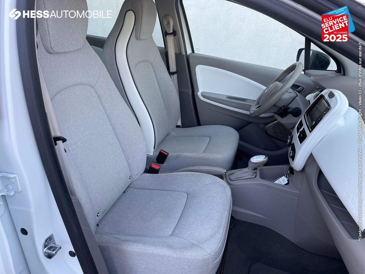 Véhicule d'occasion RENAULT ZOE ZEN CHARGE NORMALE R90 GPS RADAR AR chez Renault Colmar