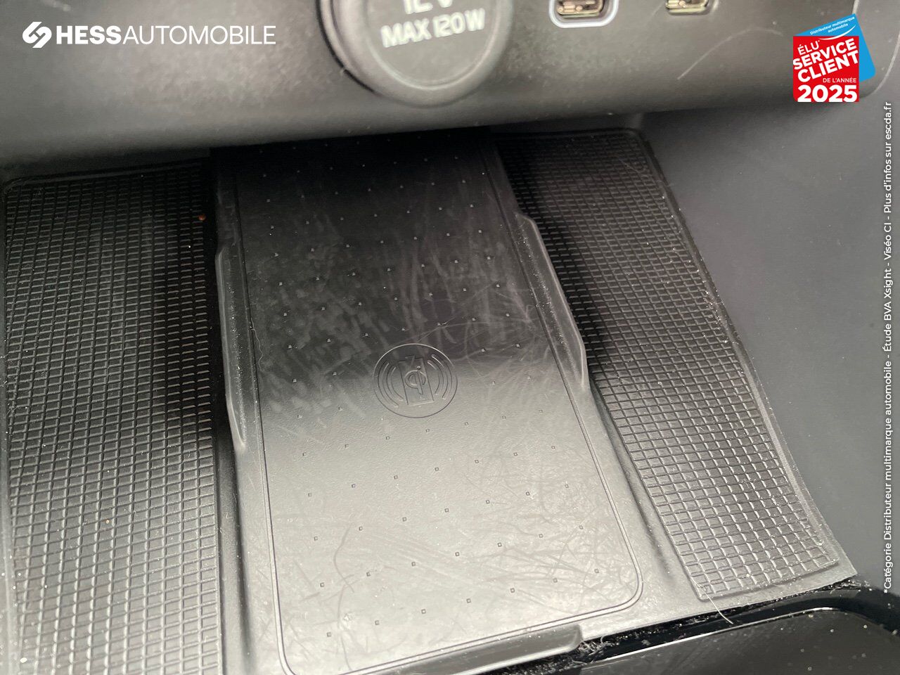 Véhicule d'occasion VOLVO C40 RECHARGE 231CH ULTIMATE TPANO CAMERA CARPLAY chez Volvo Reims