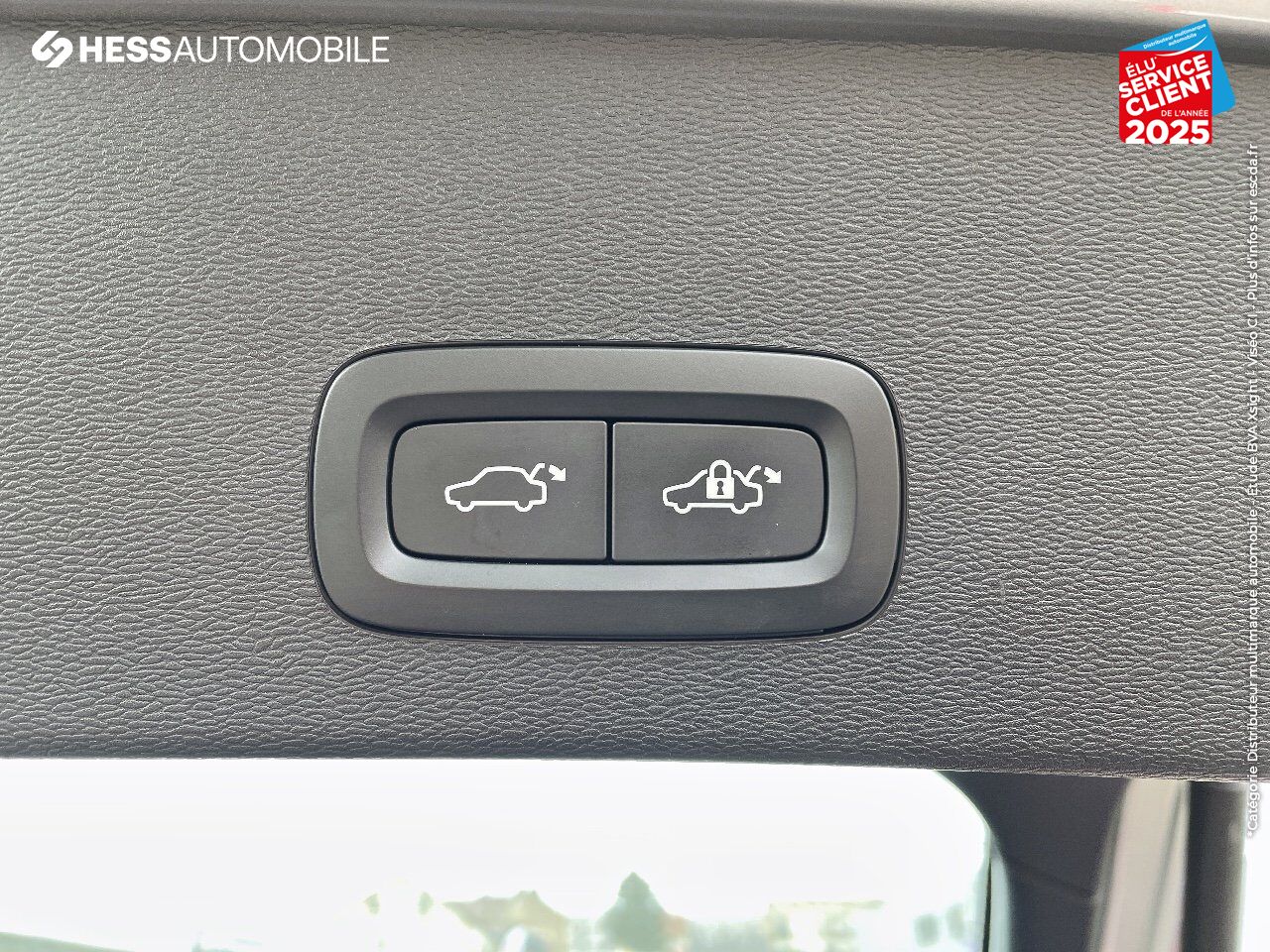 Véhicule d'occasion VOLVO C40 RECHARGE 231CH ULTIMATE TPANO CAMERA CARPLAY chez Volvo Reims