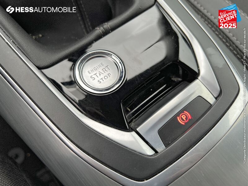 Véhicule d'occasion PEUGEOT 308 1.5 BLUEHDI 130CH S/S ALLURE PACK GPS CAMERA RADAR AV/AR CAR PLAY chez Peugeot Hirson