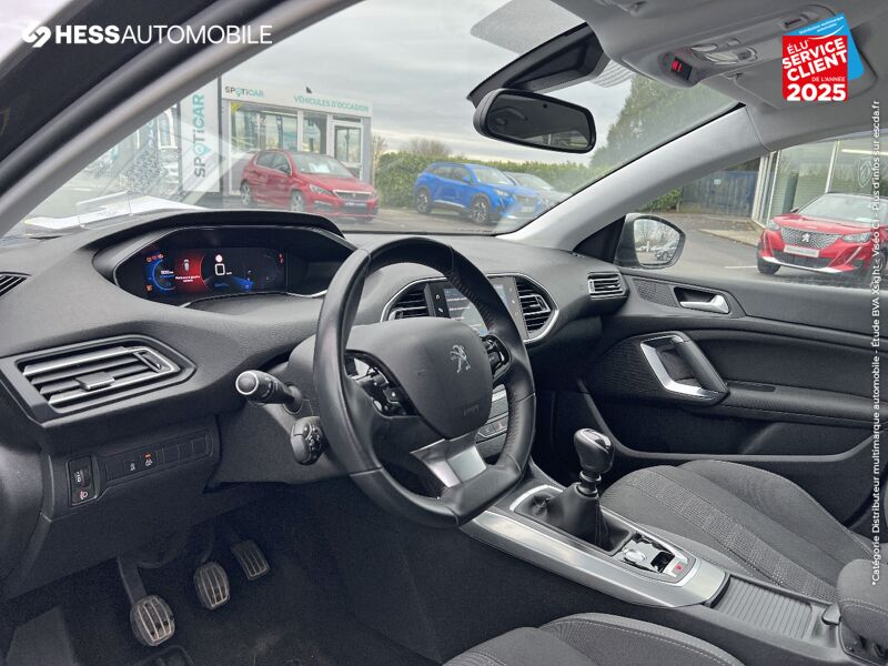 Véhicule d'occasion PEUGEOT 308 1.5 BLUEHDI 130CH S/S ALLURE PACK GPS CAMERA RADAR AV/AR CAR PLAY chez Peugeot Hirson