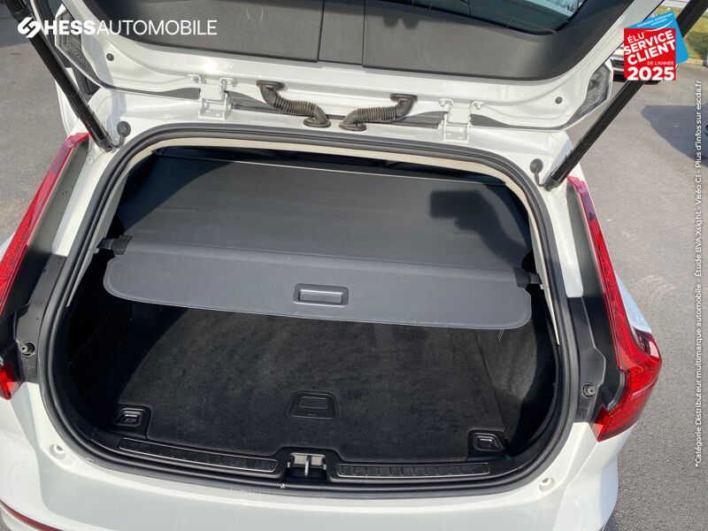 Véhicule d'occasion VOLVO V60 D3 150CH ADBLUE BUSINESS EXECUTIVE GEARTRONIC chez Volvo Reims
