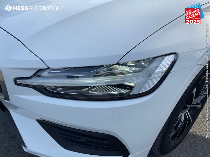 Véhicule d'occasion VOLVO V60 D3 150CH ADBLUE BUSINESS EXECUTIVE GEARTRONIC chez Volvo Reims