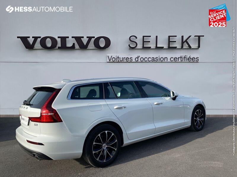 Véhicule d'occasion VOLVO V60 D3 150CH ADBLUE BUSINESS EXECUTIVE GEARTRONIC chez Volvo Reims