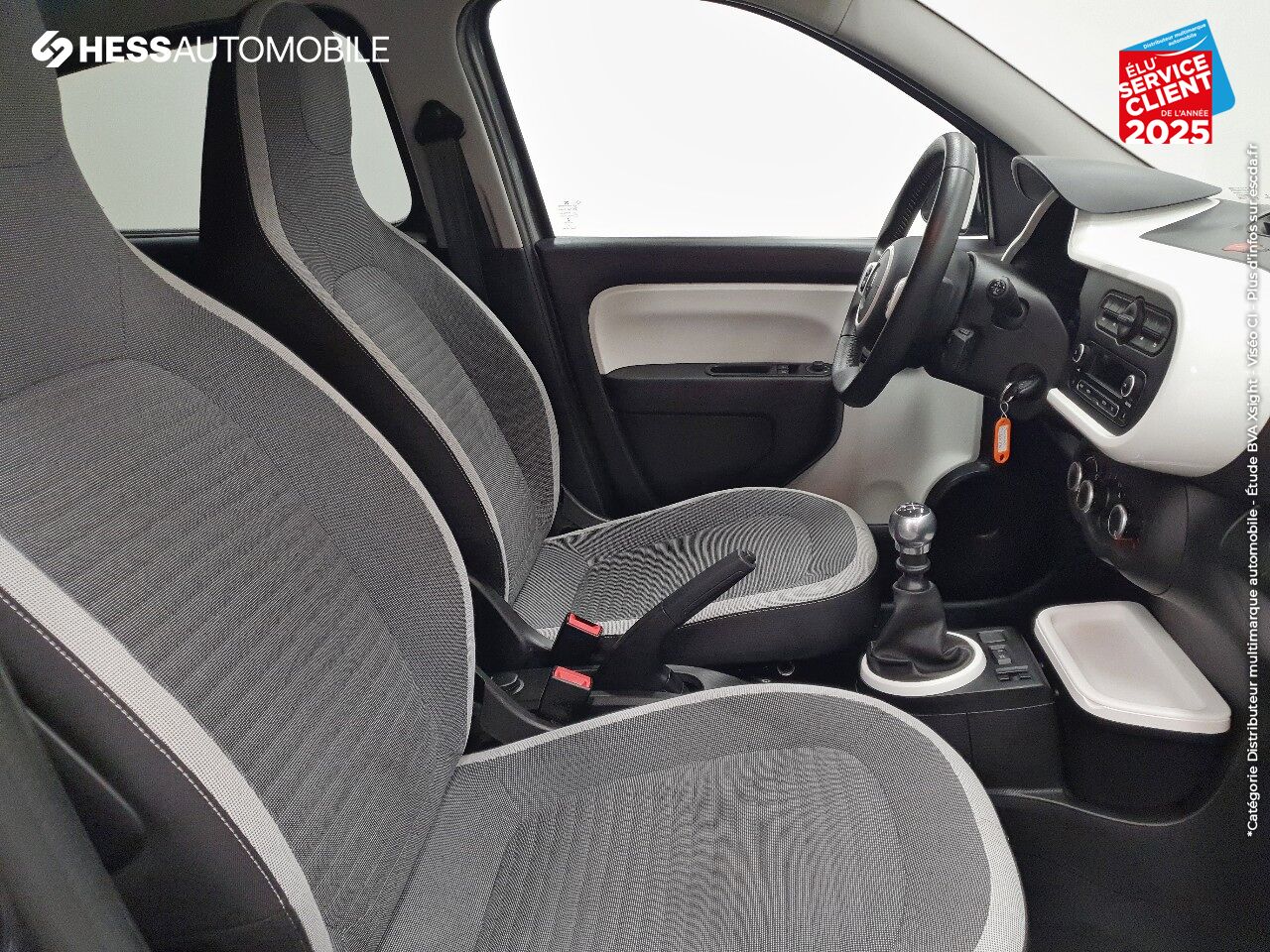 Véhicule d'occasion RENAULT TWINGO 0.9 TCE 90CH ENERGY INTENS 1ERE MAIN chez Renault Strasbourg