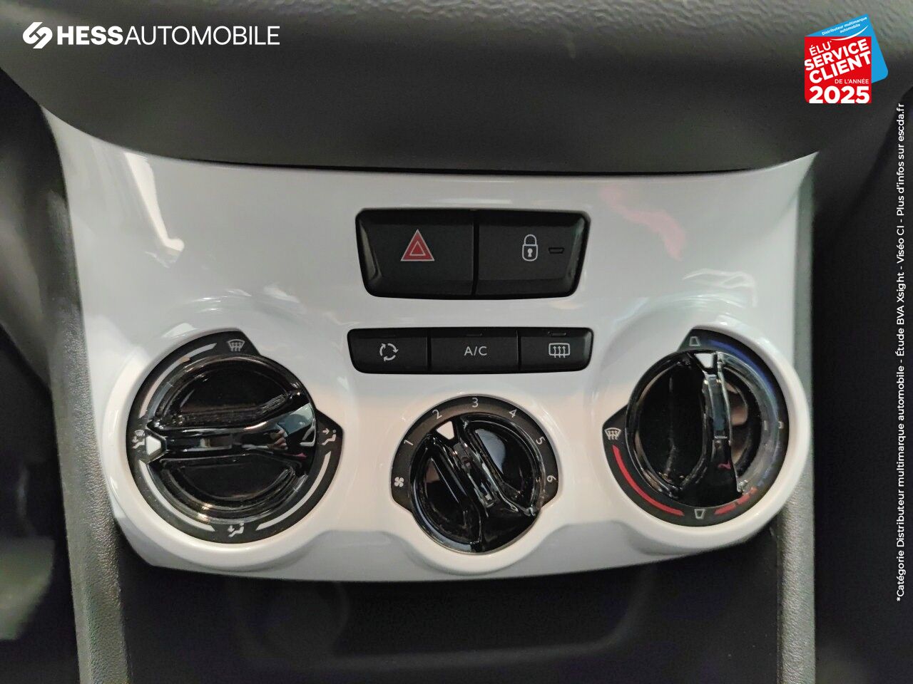 Véhicule d'occasion PEUGEOT 208 1.2 PURETECH 68CH LIKE 5P 1ERE MAIN chez Peugeot Reims