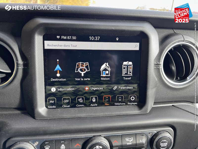 Véhicule neuf JEEP GLADIATOR OVERLAND LAUNCH ED GLADIATOR MY22 3.0 V6 MULTIJET OVERLAND chez Fiat Besançon