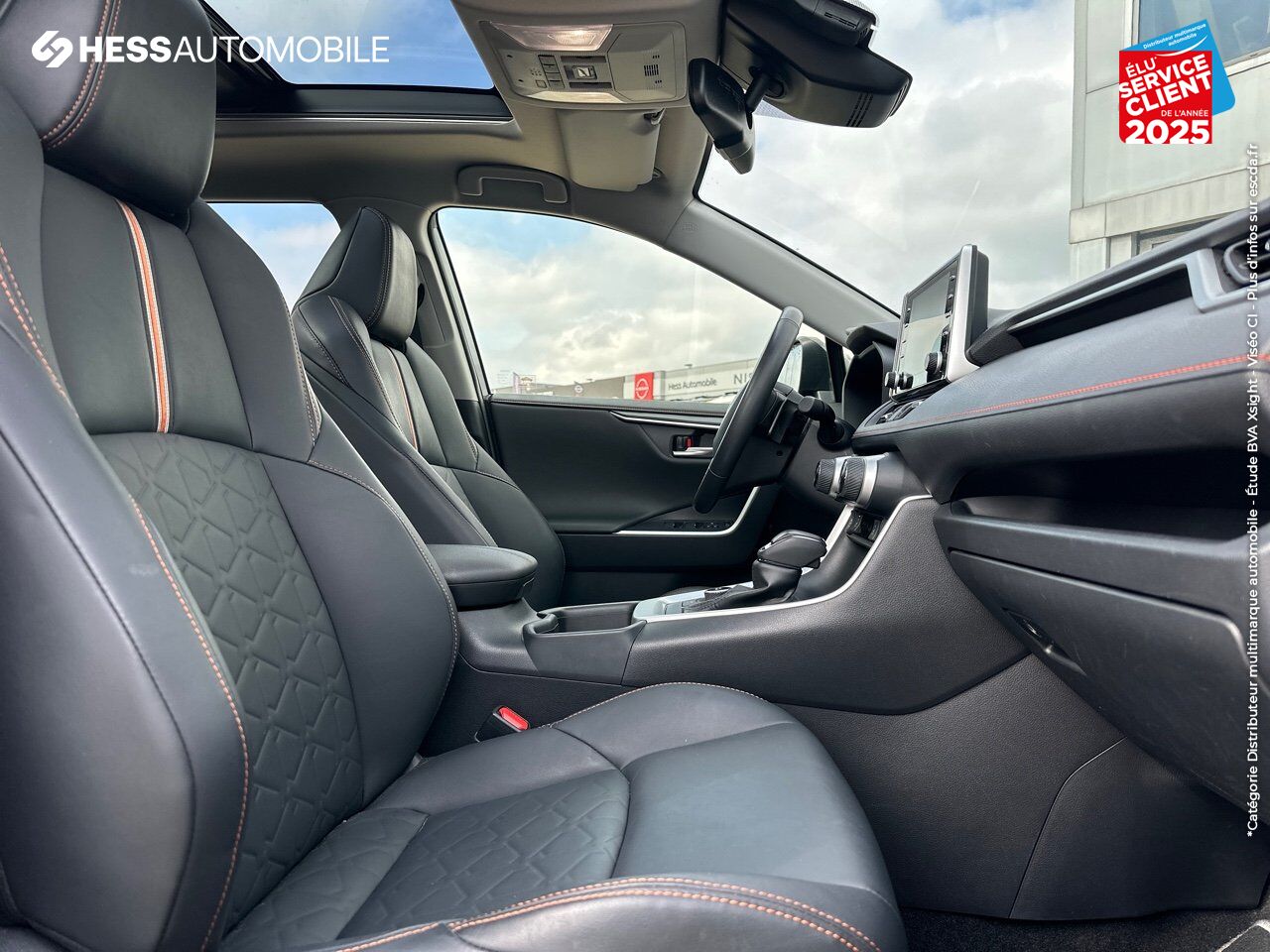 Véhicule d'occasion TOYOTA RAV4 2.5 HYBRIDE 222CH TRAIL AWD-I MY24 chez Hyundai Reims