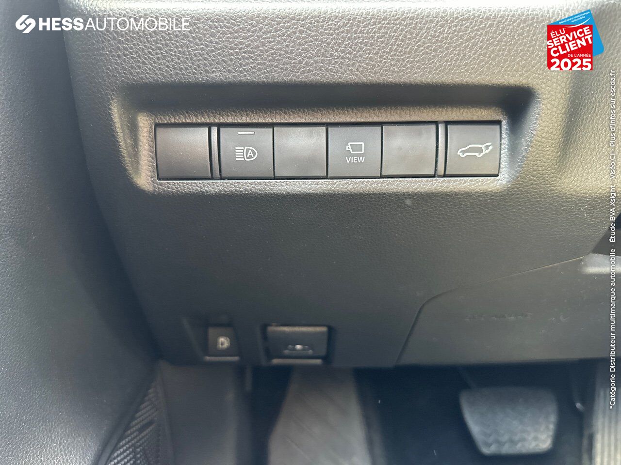 Véhicule d'occasion TOYOTA RAV4 2.5 HYBRIDE 222CH TRAIL AWD-I MY24 chez Hyundai Reims