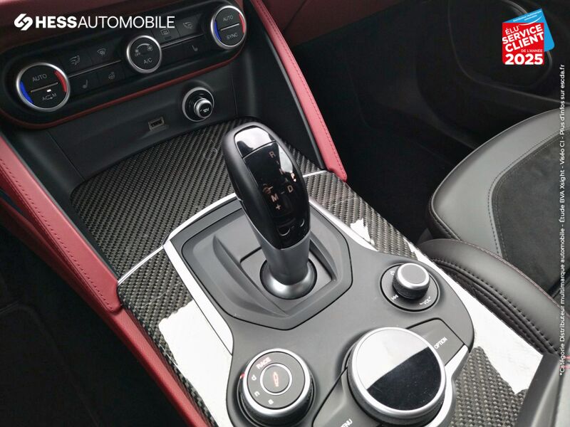 Véhicule d'occasion JEEP GRAND CHEROKEE 3.0 V6 CRD 250CH OVERLAND BVA8 chez Fiat Besançon