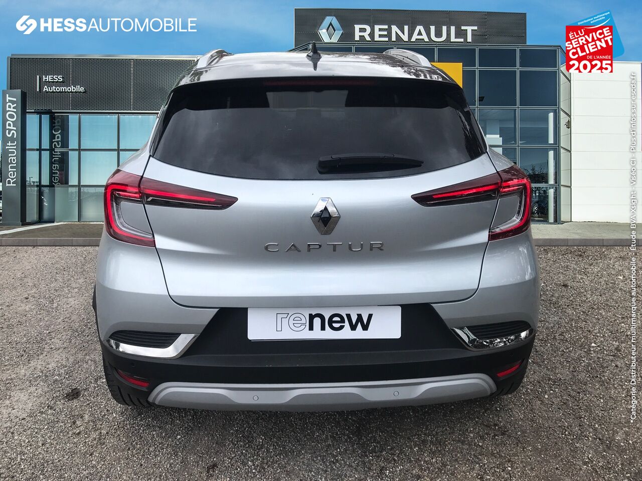 Véhicule d'occasion RENAULT CAPTUR 1.3 TCE MILD HYBRID 160CH TECHNO EDC chez Renault Saint-Louis