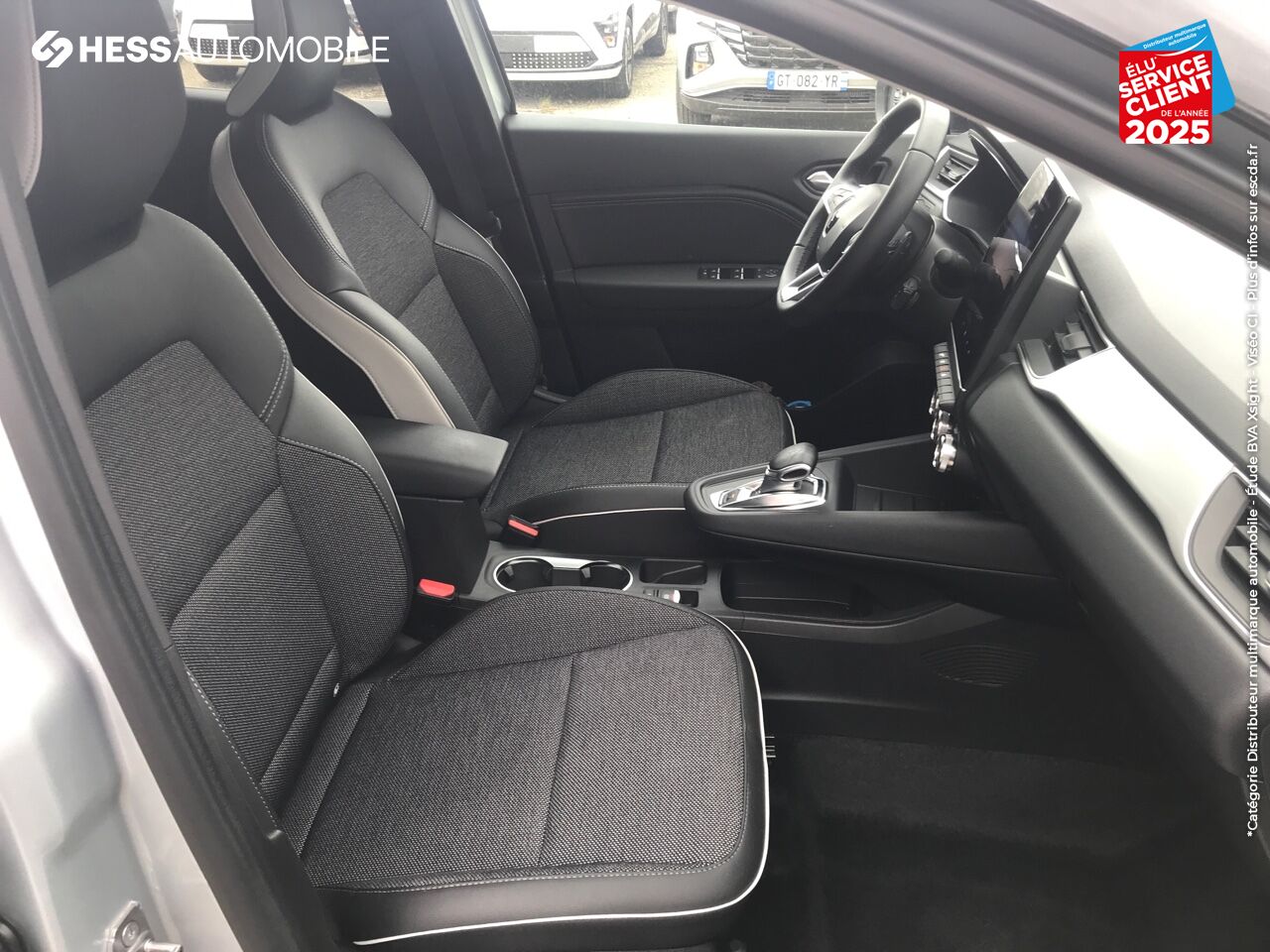 Véhicule d'occasion RENAULT CAPTUR 1.3 TCE MILD HYBRID 160CH TECHNO EDC chez Renault Saint-Louis