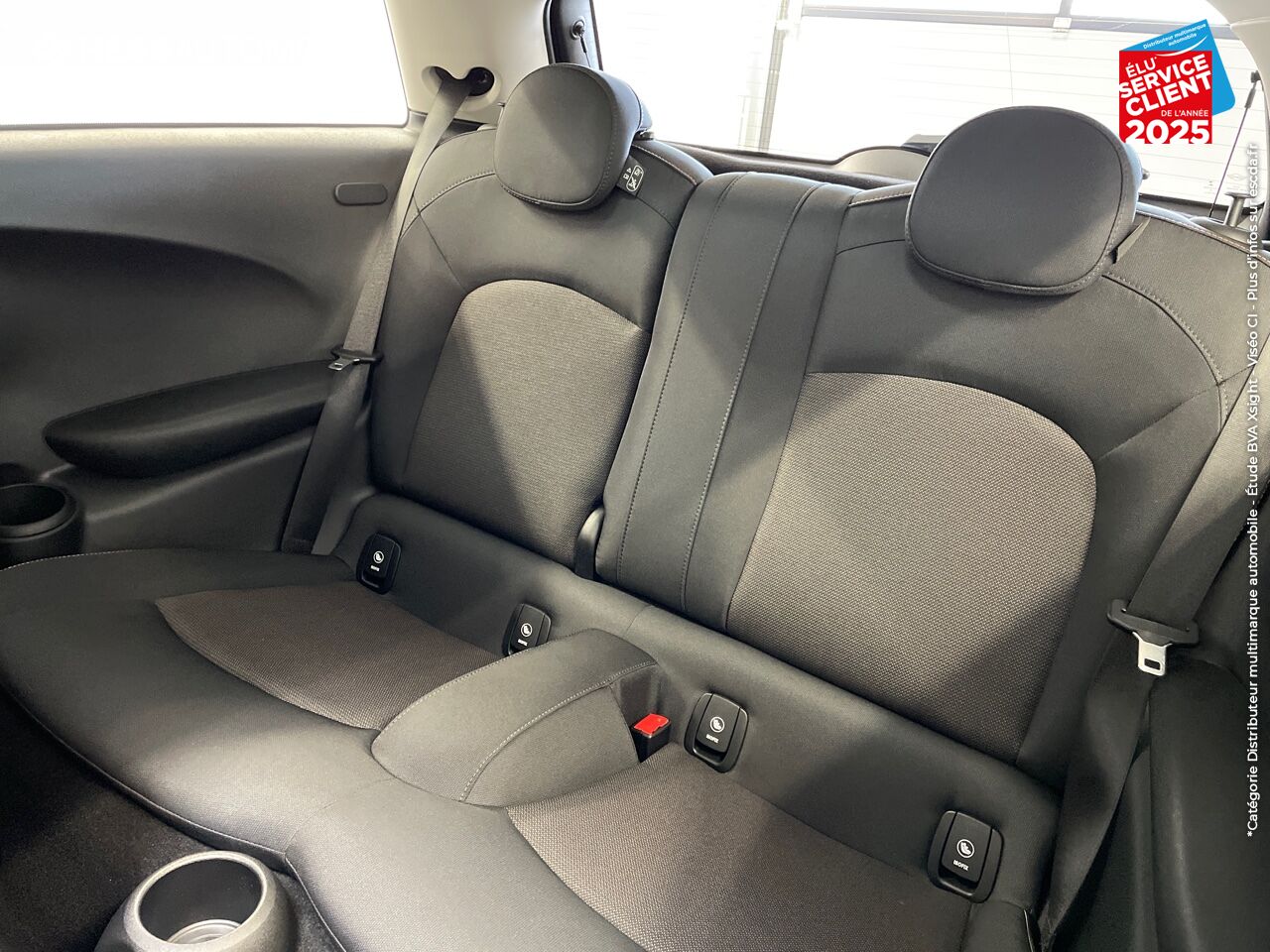 Véhicule d'occasion MINI MINI COOPER 136CH EURO6D-T chez MINI Colmar