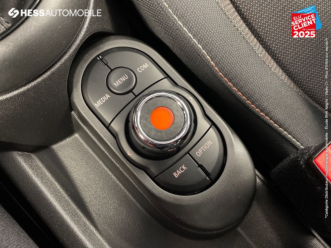 Véhicule d'occasion MINI MINI COOPER 136CH EURO6D-T chez MINI Colmar